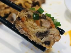 -万龙洲海鲜(大兴绿地缤纷城店)