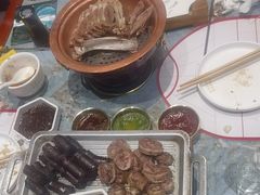 -哈啾嗨·新概念蒙餐(红星新城店)