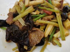-东馆和天下特色餐饮(工农店)