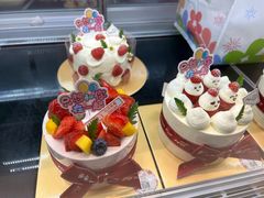 -花花卷卷·鲜食蛋糕(静安久光百货店)
