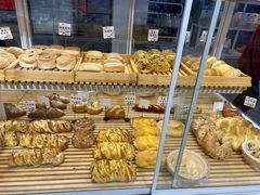 -焙丽拾光(麦凯乐直营店)