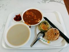 -护国寺小吃(左家庄店)