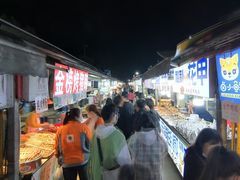 -大学城夜市大排档(凤栖路店)