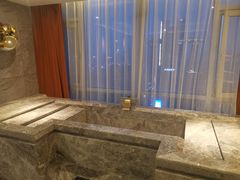 -Ting无边际江景酒店(重庆解放碑云端之眼店)