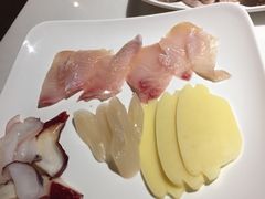 -鲜佰汇海鲜烤肉自助餐厅(银座商城泰安店)