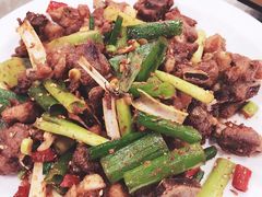 -小锅饭豆腐馆(建大店)
