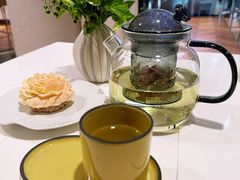 -潮一不贰·法式甜品·生日蛋糕·西式简餐(外滩店)