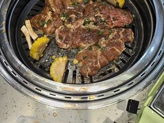 -韩香福烤肉庄园(荣成店)
