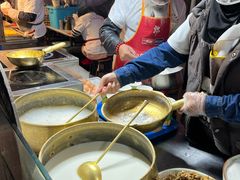 -正宁路小吃夜市