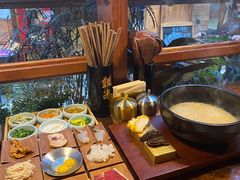 -银米·云南传统过桥米线(双廊黑金冠店)