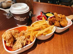 -StayReal Cafe(长宁来福士广场东八区店)