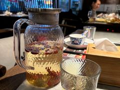 -尚尚仙·酸汤猪手·猪肚鸡火锅(华联万柳购物中心店)