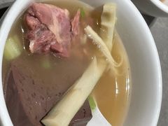 -佬太公海鸭·海鲜大排档(上海总店)