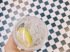 -桂桂茶(恒基名人店)