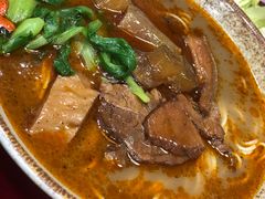 红烧牛三宝面-金杨拉面王小吃面馆·牛三宝面·红烧牛肉粉