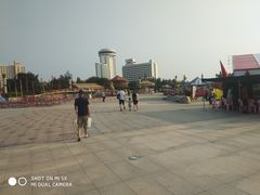 -汇泉广场