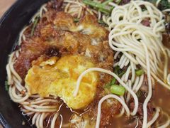 煎蛋-耙豌豆重庆小面