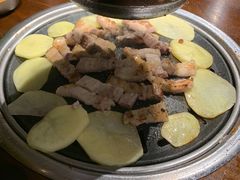 辣五花肉-·缸桶屋·韩式牛肋条自助烤肉(西湖D11店)