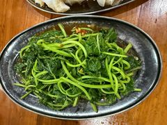 -无名牌猪脚店