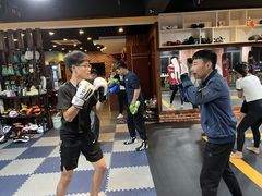 -臻元搏击格斗泰拳拳馆(港隆店)
