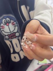 -尤米一站式美甲美睫