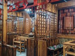 -果松木炭酸菜铜火锅·外婆参鸡汤