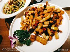 宫保虾球-蜀宴小调·精致家常菜(来福士店)