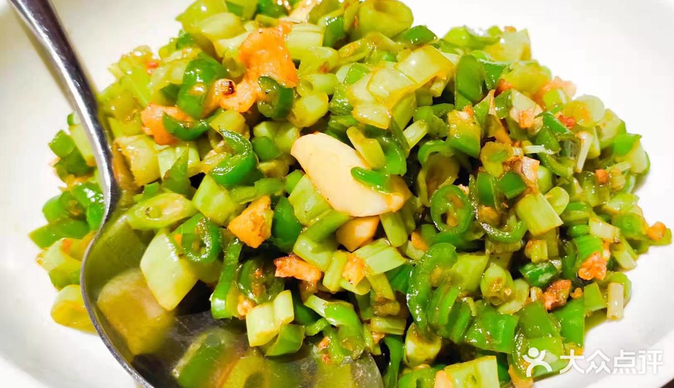 吃小龙虾又多了个好去处[调皮]