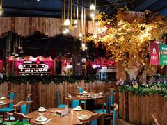 大堂-老滇山寨•云南特色菜•地方菜•民族风情歌舞表演(金碧店)