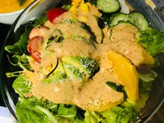 牛油果沙拉-春树下·树屋花房西餐厅(罍街AS1980店)