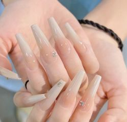 -情同手足美甲美睫