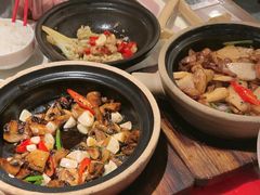 啫啫猪颈肉-恭喜上堓砂锅焗·海鲜大排档(闵行龙湖店)