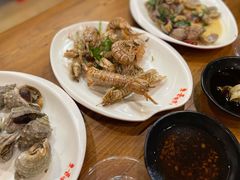 -老东镇啤酒屋海鲜加工·蒸汽海鲜·海鲜烧烤(台东店)