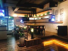 -JINNS锦时 steak&pizza(浸信会礼拜堂旧址店)