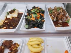 -哈尔滨小酒馆·鲜肉现穿自助烧烤(康新花园店)