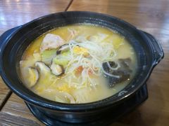 -金陵杨胖子·砂锅麻辣烫(金轮新天地店)