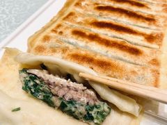 -品海楼·大连海胆锅贴馆(东港店)