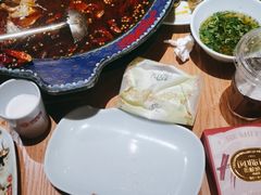 -何师傅美蛙鱼头(汉街店)
