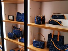 -COACH蔻驰(赛特奥特莱斯店)