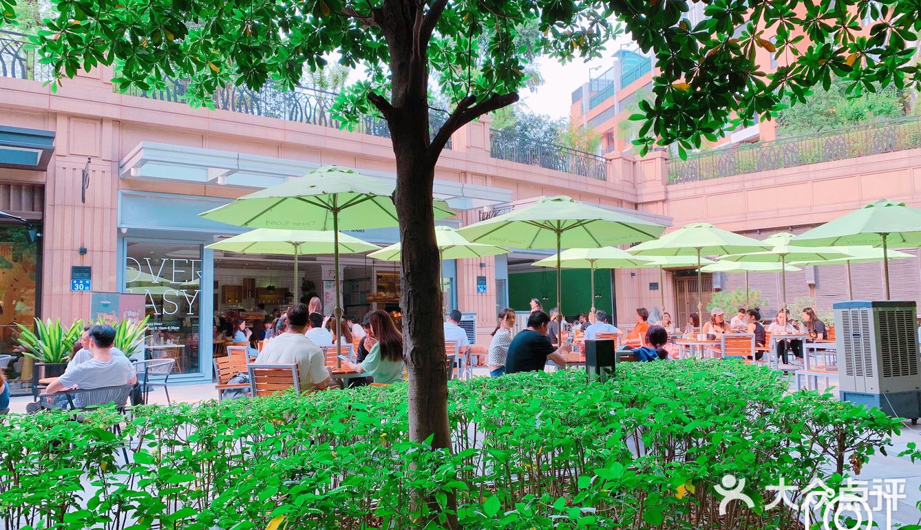 一杯果昔，就是那么完美