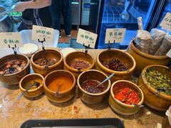 -云阿蛮云南生烫牛肉米线(奉贤路店)