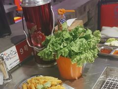 -马路牙子烧烤音乐酒馆(望京店)
