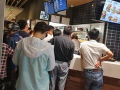 -肯德基(春申店)