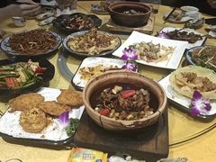 -天宝食坊·啫啫煲大排档(西华路店)