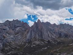-莲宝叶则景区