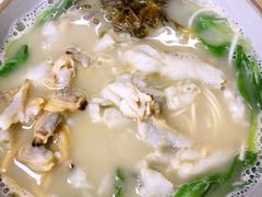 -明呈黄鱼面馆(斜土路店)