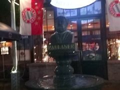 -宝莱纳啤酒花园餐厅PAULANER BRAUHAUS Nanjing(广州路店)