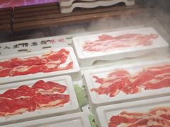 -四囍码头海鲜烧烤自助火锅(外滩南京东路悦荟广场店)
