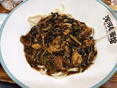 -浑河春面馆·老北京非遗鹿角面(良乡店)