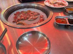 -哈哈碳都·牛肋条无限自助烤肉(宝龙店)